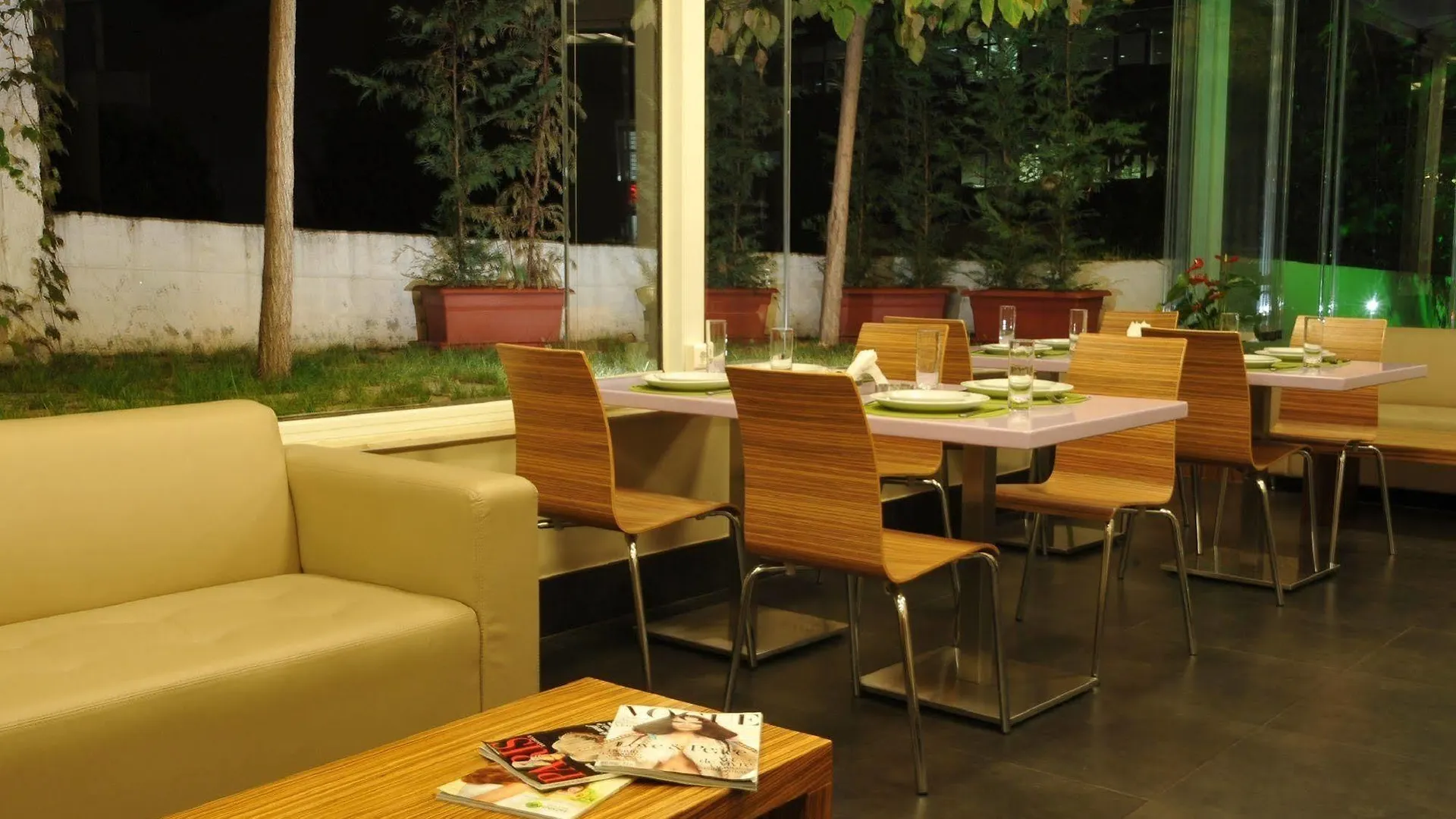 Suite Hotel Merlot - Beirut