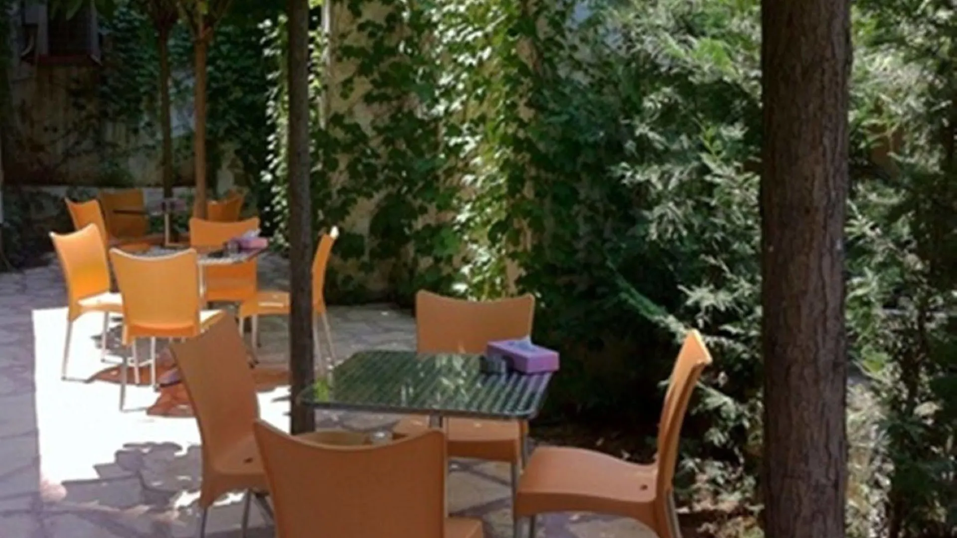 Suite Hotel Merlot - Beirut