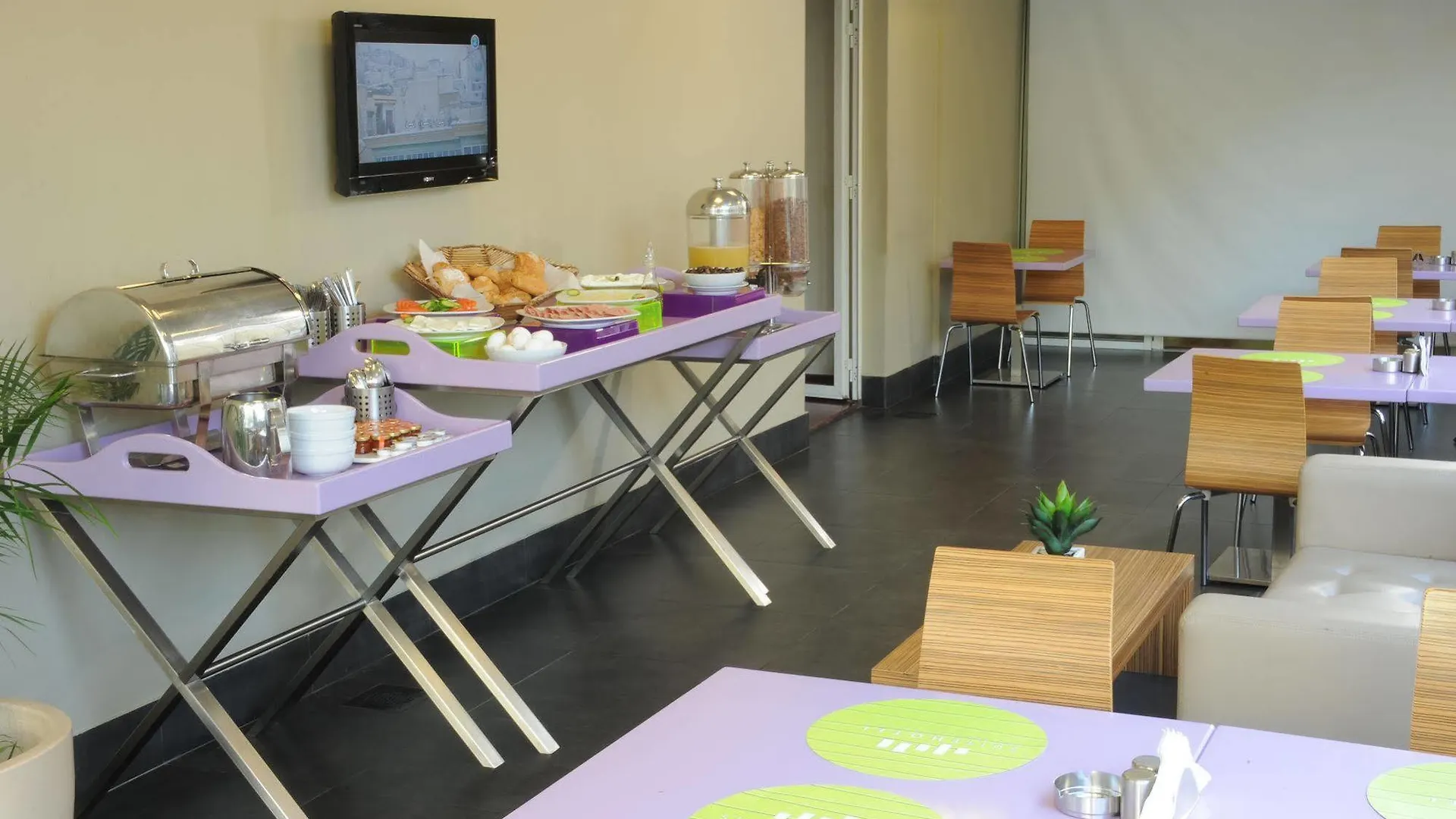 Suite Hotel Merlot - Beirut