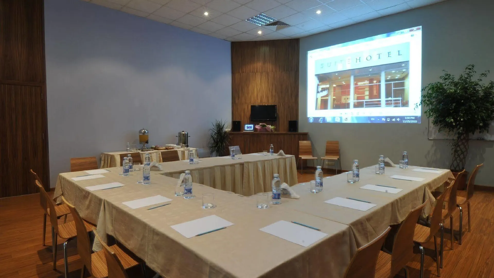 Suite Hotel Merlot - Beirut